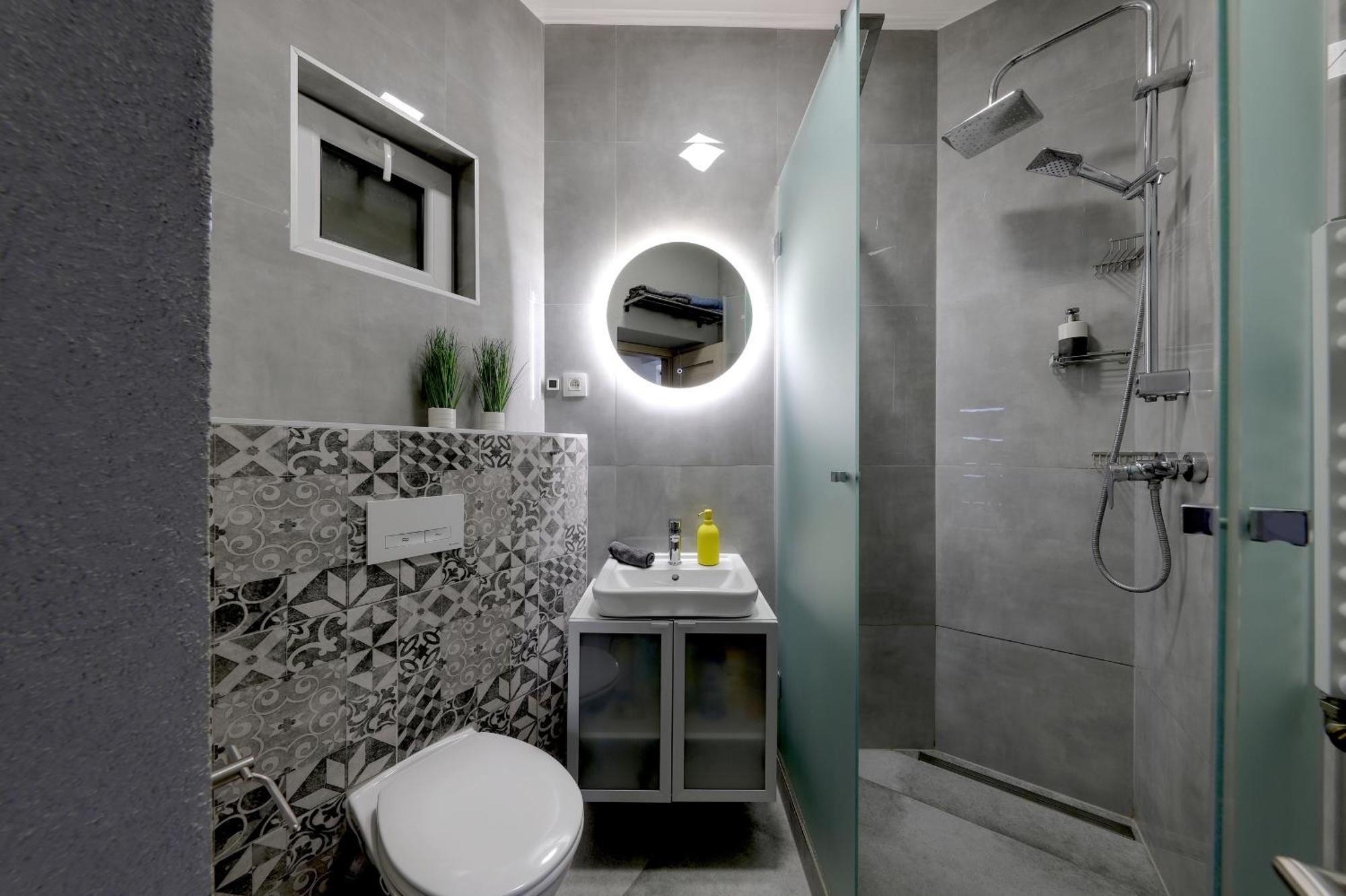 Lovely 2-Bedroom Apartment In Centre Of Bratislava Luaran gambar